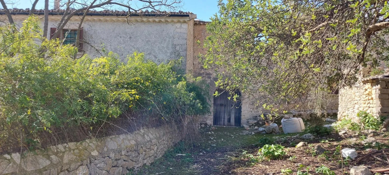 Casas de Biniatxent viejo abandonadas